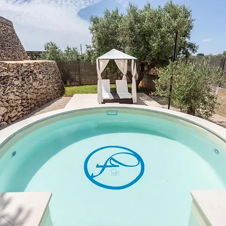 Trullo Con Piscina Privata * Racale