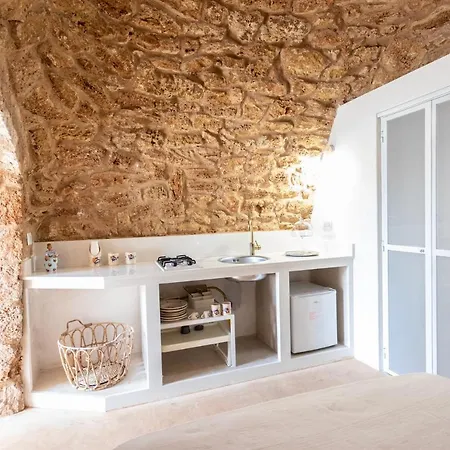 Trullo Con Piscina Privata Racale